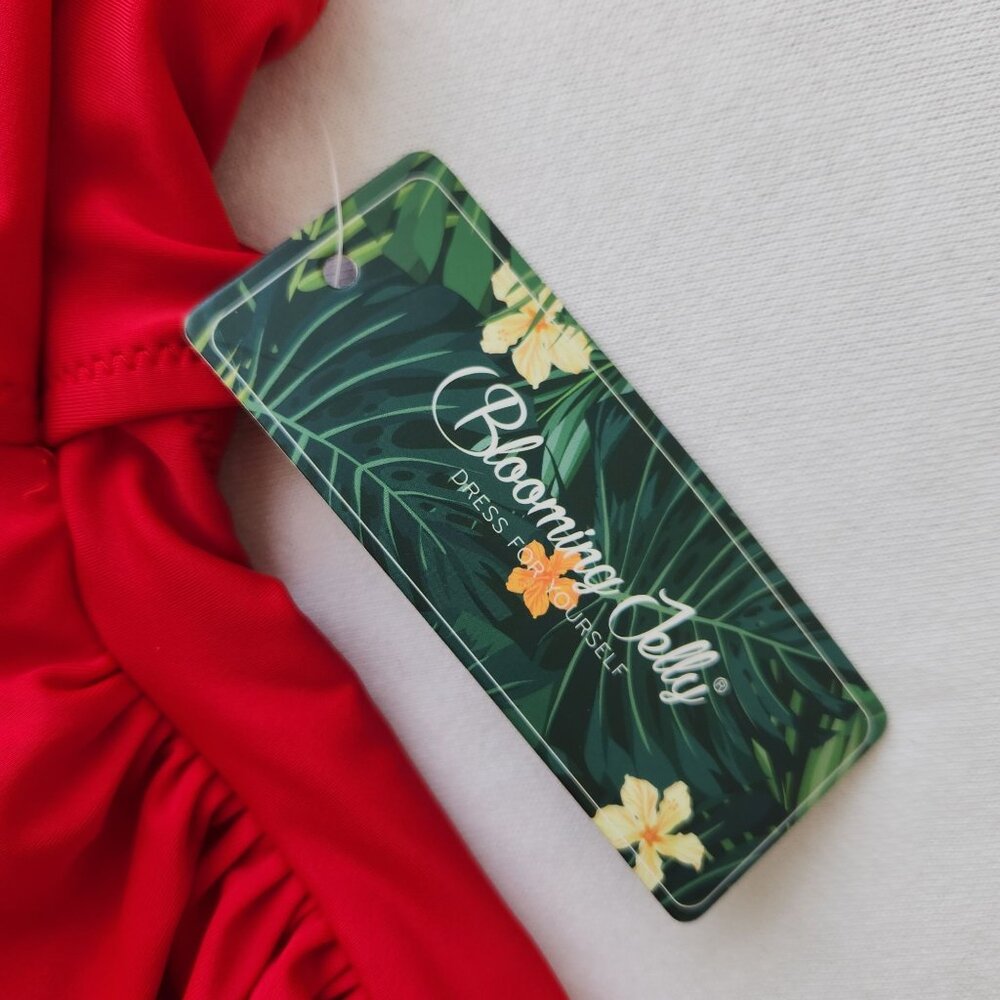 Blooming Jelly Red Cutout One Piece Swimsuit Monokini Beach Pool Vacation Sexy - Picture 2 of 6